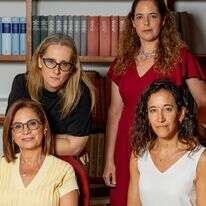 פריחת המוחות | נעמה שטרן