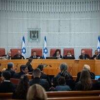 מגמת התערבות גוברת. שופטי בג"ץ | יונתן זינדל, פלאש 90 מגמת התערבות גוברת. שופטי בג"ץ | יונתן זינדל, פלאש 90