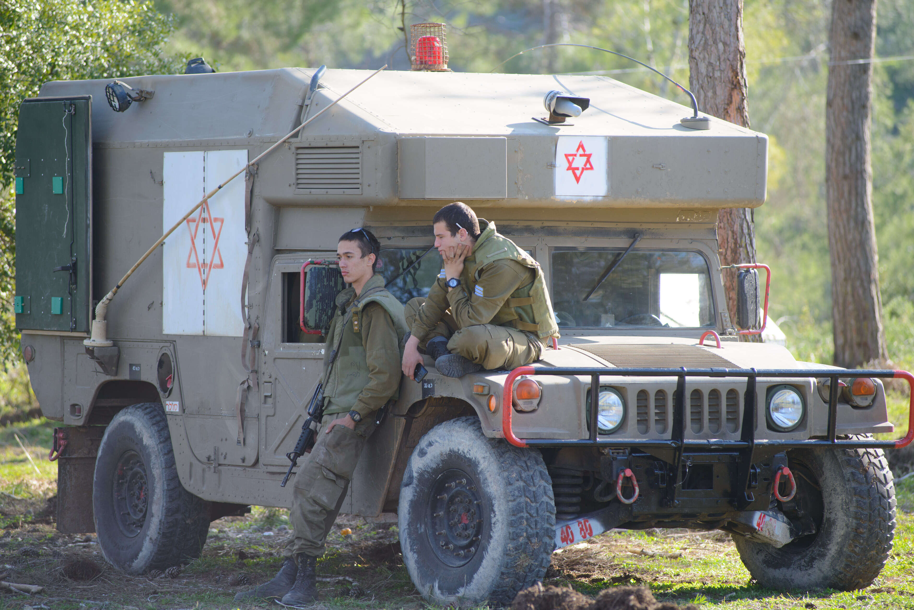 בעקבות המשבר סביב פקודת השירות המשותף: צה”ל יגדיל את מספר הפראמדיקים הגברים