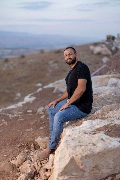 בן בסון | נעמה שטרן