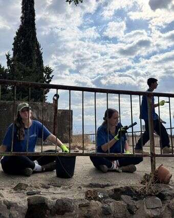 בני נוער התנדבו לשיקום קריית שמונה בחול המועד | השומר החדש בני נוער התנדבו לשיקום קריית שמונה בחול המועד | השומר החדש