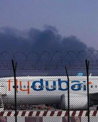 מטוס של חברת "פליי-דובאי" (FlyDubai) חונה בנמל התעופה הבינלאומי של דובאי | AP
