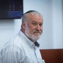 היועמ"ש לשעבר אביחי מנדלבליט בעדותו במשפט נתניהו | יונתן זינדל, פלאש 90 היועמ"ש לשעבר אביחי מנדלבליט בעדותו במשפט נתניהו | יונתן זינדל, פלאש 90