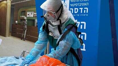רופאים מקבלים את הנפגעים | בית החולים הדסה רופאים מקבלים את הנפגעים | בית החולים הדסה