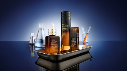 Advanced Night Repair Recovery Treatment Essence תמצית טיפולית לשיקום והרגעת העור של אסתי לאודר | יח"צ Advanced Night Repair Recovery Treatment Essence תמצית טיפולית לשיקום והרגעת העור של אסתי לאודר | יח"צ