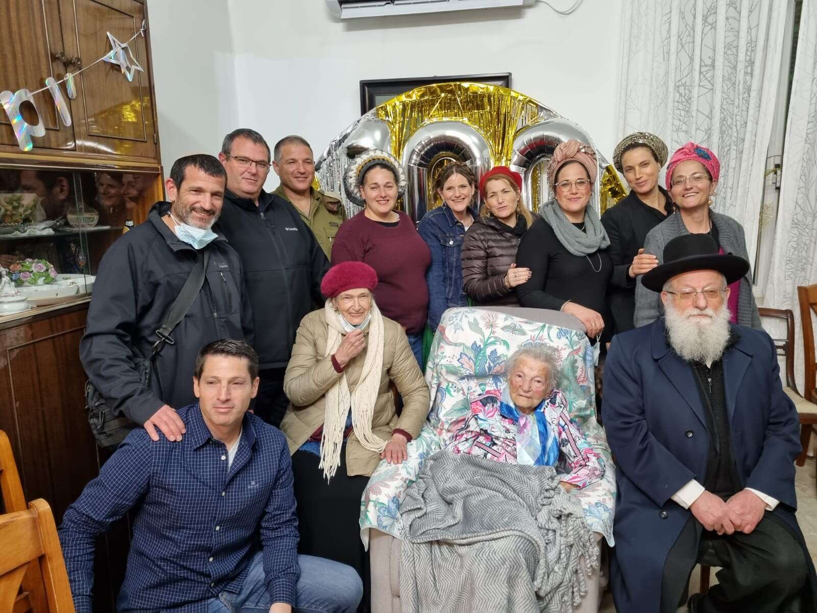 תמונה משפחתי של משפחת זיני | אלבום פרטי תמונה משפחתי של משפחת זיני | אלבום פרטי