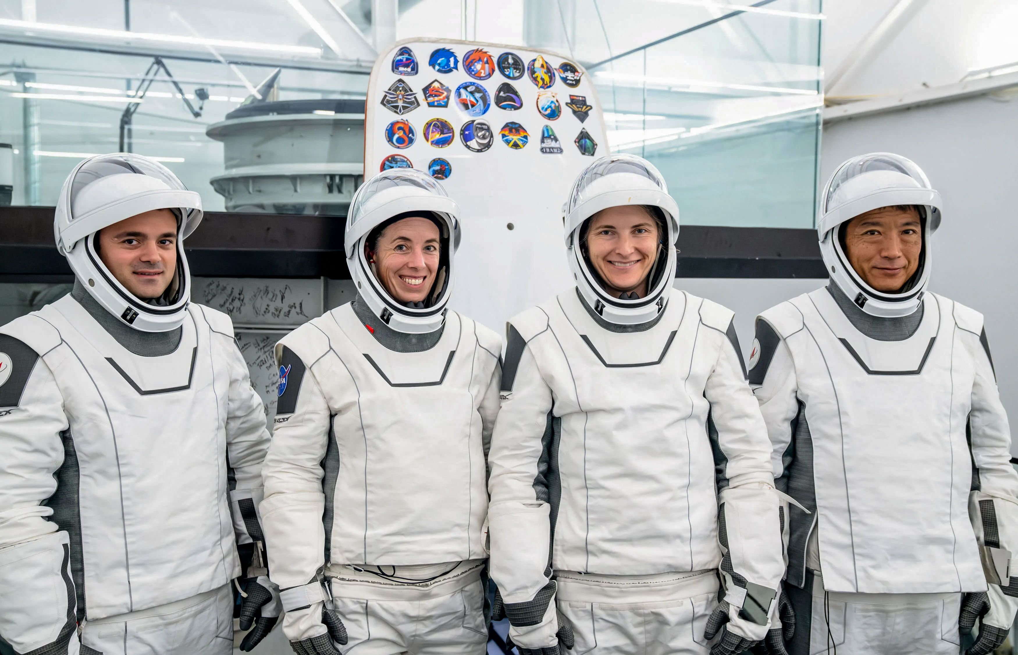 האסטרונאוט של סוכנות החלל היפנית (JAXA) מקוטו סוּווה במהלך אימון | AFP האסטרונאוט של סוכנות החלל היפנית (JAXA) מקוטו סוּווה במהלך אימון | AFP