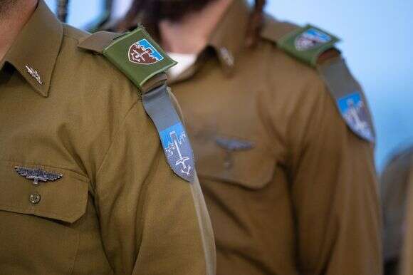 הצוערים שסיימו את קורס הקצינים הראשון של חטיבת החשמונאים | דובר צה"ל הצוערים שסיימו את קורס הקצינים הראשון של חטיבת החשמונאים | דובר צה"ל