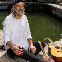 נעמה שטרן