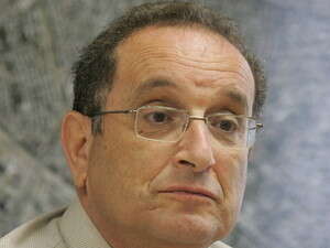 ראש עיריית קריית ים, שמואל סיסו. ראש עיריית קריית ים, שמואל סיסו.