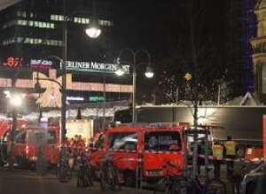 By Andreas Trojak from Deutschland - M?glicher-Terroranschlag-Berlin (27), CC BY 2.0, https://commons.wikimedia.org/w/index.php?curid=54295975 By Andreas Trojak from Deutschland - M?glicher-Terroranschlag-Berlin (27), CC BY 2.0, https://commons.wikimedia.org/w/index.php?curid=54295975