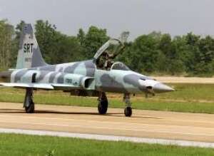 ���� F-5 �� ��� ������ �������� (�����: ��� ������ ��������, ��� ���������)