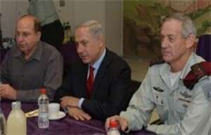 נתניהו, גנץ ויעלון (צילום: עמוס בן גרשון, לע נתניהו, גנץ ויעלון (צילום: עמוס בן גרשון, לע