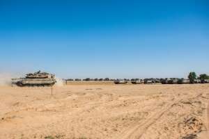 כוחות מחוץ לרצועה (צילום: דו כוחות מחוץ לרצועה (צילום: דו