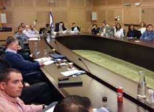 http://main.knesset.gov.il/Activity/committees/Science/News/Pages/1362mada.aspx http://main.knesset.gov.il/Activity/committees/Science/News/Pages/1362mada.aspx