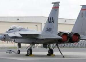 מטוס קרב מדגם F-15 (צילום: AP) מטוס קרב מדגם F-15 (צילום: AP)
