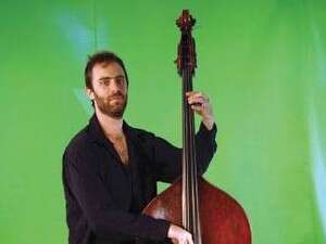 ���� ����