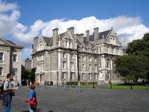 טריניטי קולג' טריניטי קולג'