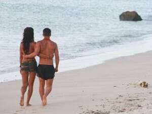 איתי ודיוה פוסעים אל עבר השקיעה איתי ודיוה פוסעים אל עבר השקיעה