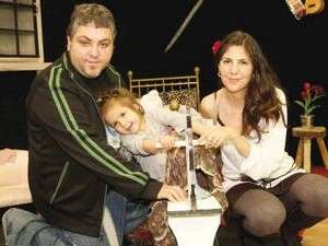 ארקדי עם המשפחה. ארקדי עם המשפחה.