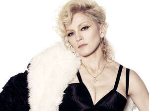 מדונה - 5,000 דולר לכרטיס מדונה - 5,000 דולר לכרטיס