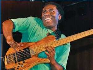 הבסיסט ריצ'ארד בונה הבסיסט ריצ'ארד בונה