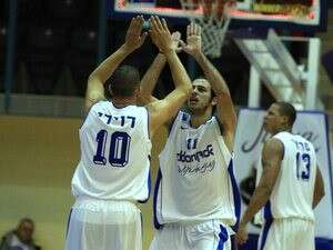 אבי בן שימול ודרור דוידי. אבי בן שימול ודרור דוידי.