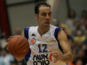 מאיר טפירו. שומר על אופטימיות. מאיר טפירו. שומר על אופטימיות.