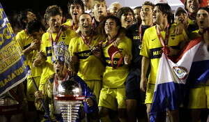 בוקה ג'וניורס חוגגת אליפות. בוקה ג'וניורס חוגגת אליפות.