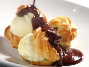 פחזניות בבלאק אנד בורגר פחזניות בבלאק אנד בורגר