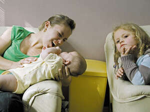 השפעות שליליות על הילדים גם בעתיד השפעות שליליות על הילדים גם בעתיד