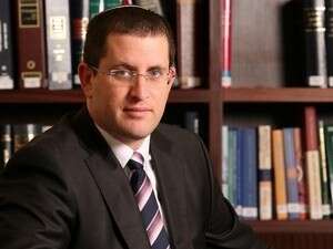 עו''ד אריה ליבוביץ' - רוכשים ישר מהבנקים עו''ד אריה ליבוביץ' - רוכשים ישר מהבנקים