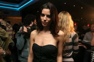 צליל סלע. תיזמנה עוד חמש עשרה דקות של תהילה? צליל סלע. תיזמנה עוד חמש עשרה דקות של תהילה?