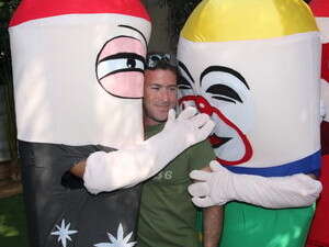 בשבקין בימים שנאלץ להסתפק בבובות. בשבקין בימים שנאלץ להסתפק בבובות.