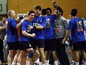 אס''א ת''א חוגגת. אס''א ת''א חוגגת.