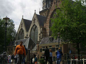 כנסיית Oude Kerk. כנסיית Oude Kerk.