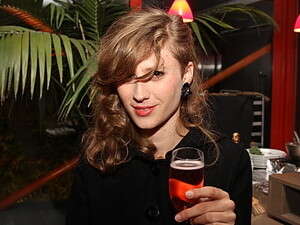 אמילי קרפל אמילי קרפל