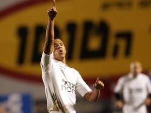 ביבאן פרנסמן. עבר לאדום ביבאן פרנסמן. עבר לאדום