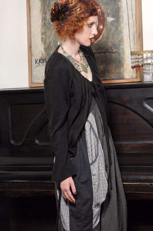 מתוך קולקציית סתיו חורף של אלמביקה מתוך קולקציית סתיו חורף של אלמביקה