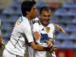 עידן טל חוגג עם אבירן ברוכיאן עידן טל חוגג עם אבירן ברוכיאן