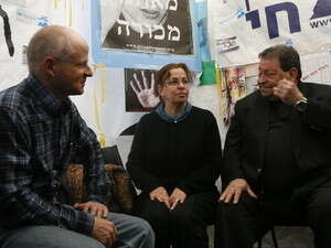 �� ������� ������ �� ������ ��� �� ����� ����� ���� ����� ��������