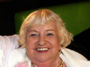 אסתר גינדי אסתר גינדי