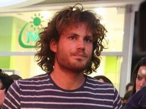 טור. נועם, תנער אותנו. טור. נועם, תנער אותנו.