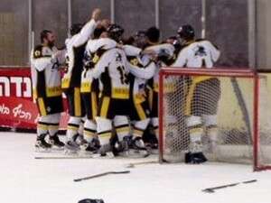 ���� ���