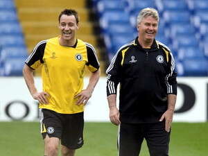 מה מצחיק? הידינק עם ג'ון טרי. מה מצחיק? הידינק עם ג'ון טרי.