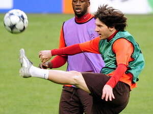 מסי. מפגין ביצועים מרהיבים גם באימון. מסי. מפגין ביצועים מרהיבים גם באימון.