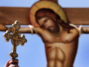 “ישו לא הסתובב עם אנשי דת במקדשים, הוא הסתובב עם זונות, גנבים וגובי מיסים” “ישו לא הסתובב עם אנשי דת במקדשים, הוא הסתובב עם זונות, גנבים וגובי מיסים”