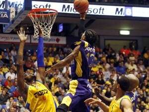 דרון וושינגטון מול דיור פישר דרון וושינגטון מול דיור פישר