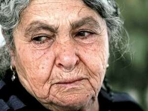 ���� ���