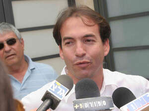 כישרון עם אמביציות. איל. כישרון עם אמביציות. איל.